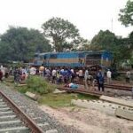 A young man died after being hit by a train in Ishwardi