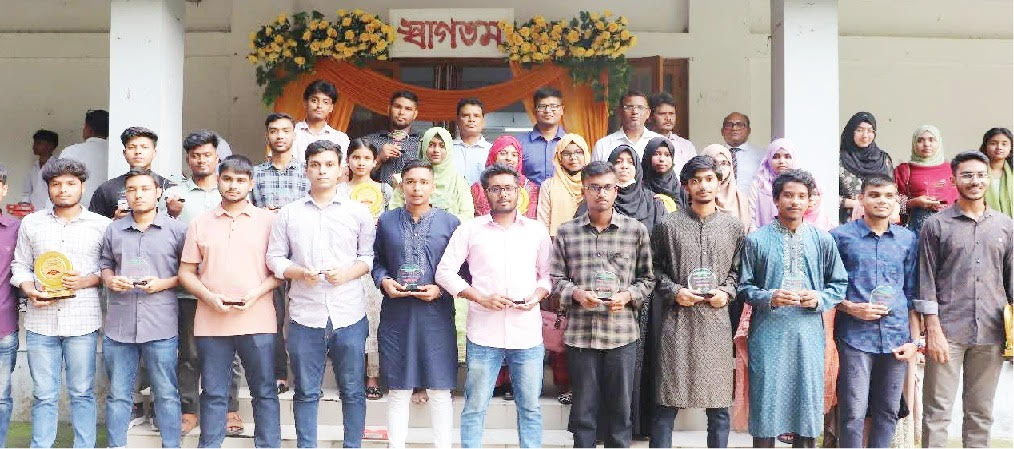 Reception of meritorious students